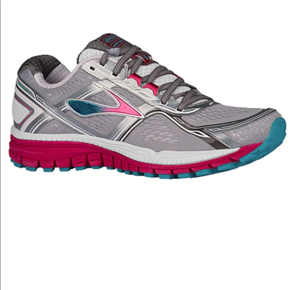 brooks ghost 8 wide